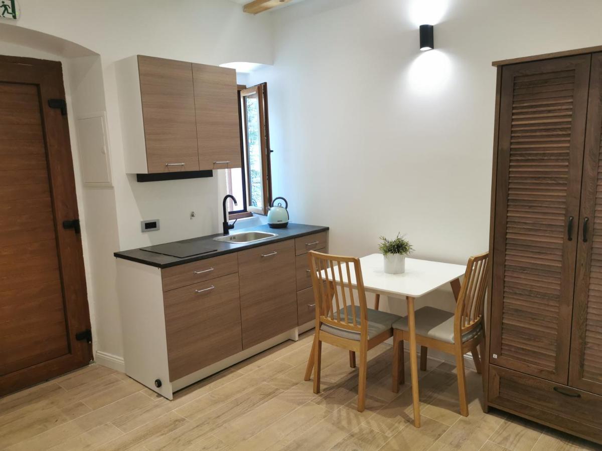 Apartmani Rosa I Linda Риека Экстерьер фото